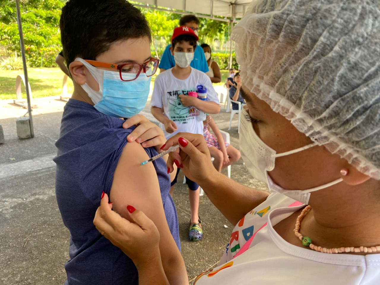 Salvador inclui crianças de 10 anos na vacinação contra Covid-19 nesta segunda