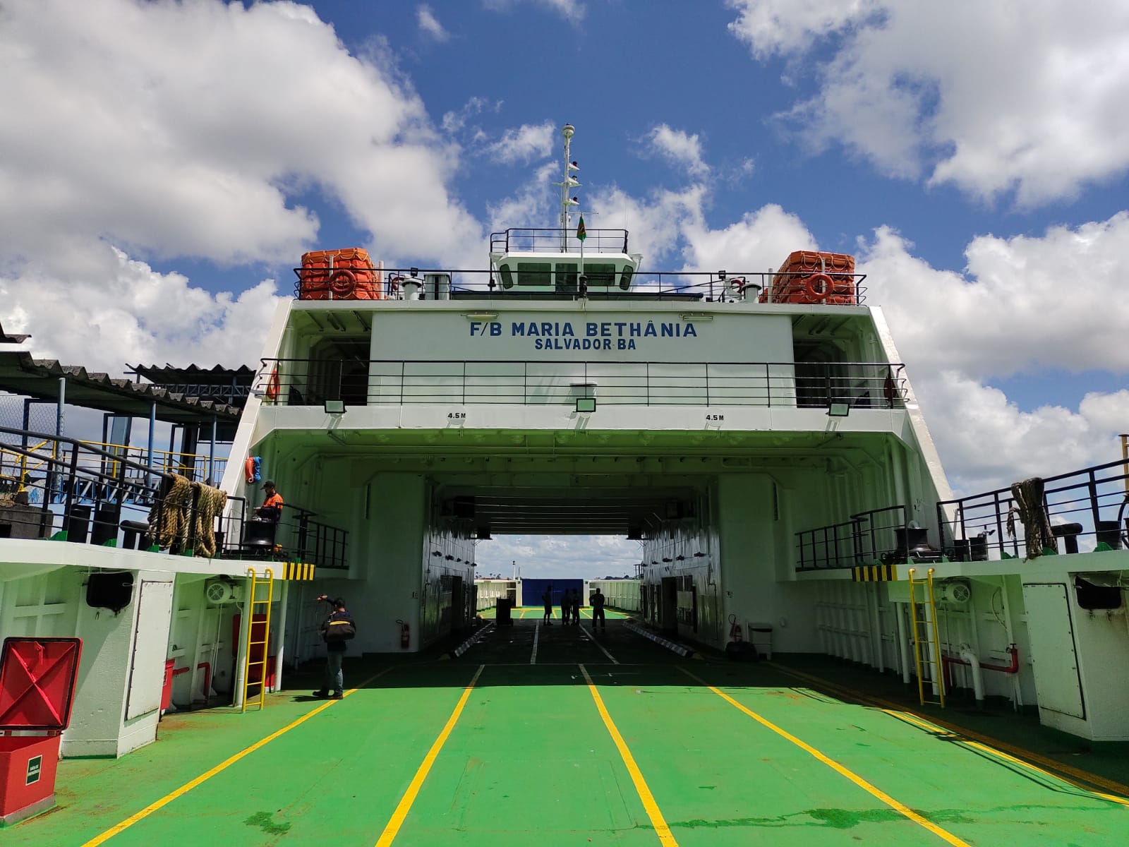 Ferry Maria Bethânia volta para as travessias Salvador/Ilha de Itaparica
