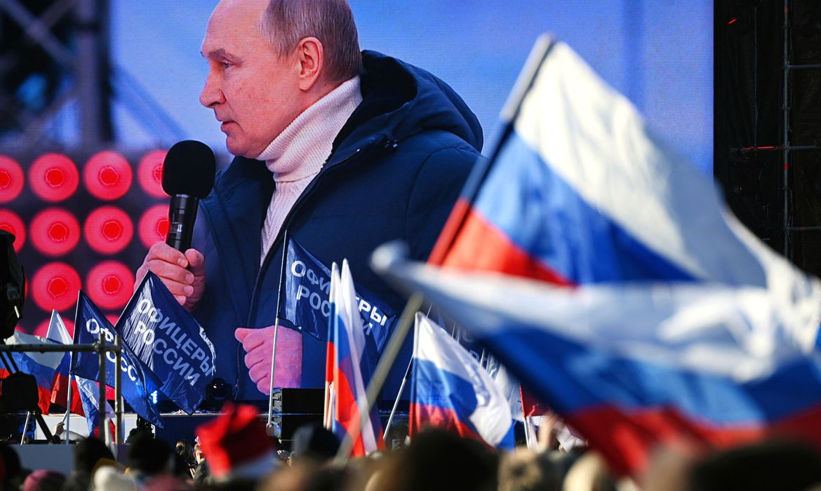 Discursando em estádio, Putin diz que Rússia nunca esteve tão forte