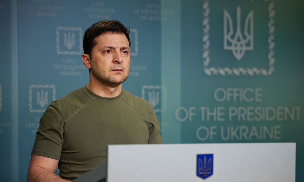 Ucrânia diz que não haverá cessar-fogo com a Rússia sem recuperação de territórios