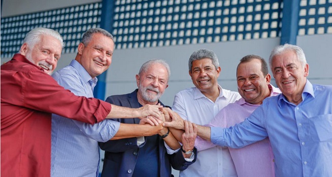 Lula participa de lançamento de chapa do PT ao governo da Bahia