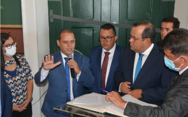 Suplentes de vereador assumem mandatos na Câmara de Salvador