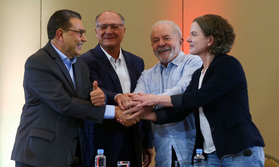 PSB indica Alckmin como vice para chapa de Lula nas eleições