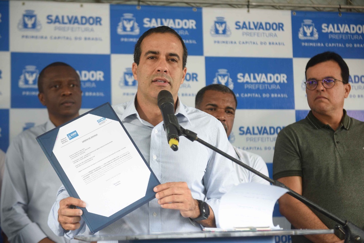 Prefeitura de Salvador inicia construção da nova estrada de Cassange