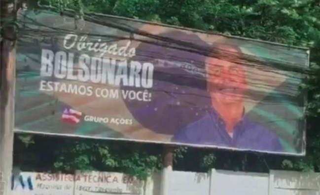 Justiça autoriza outdoors de Bolsonaro em Simões Filho