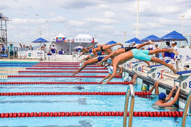 Prefeitura de Salvador inicia inscrições gratuitas para natação e hidroginástica na Arena Aquática