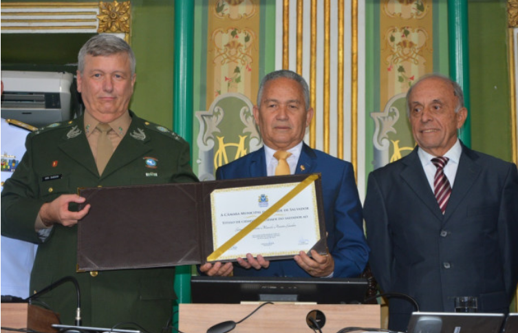 General Marcelo Guedon recebe Título de Cidadão Soteropolitano