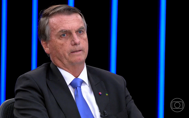 Bolsonaro “tira sarro” da Globo após entrevista no Jornal Nacional