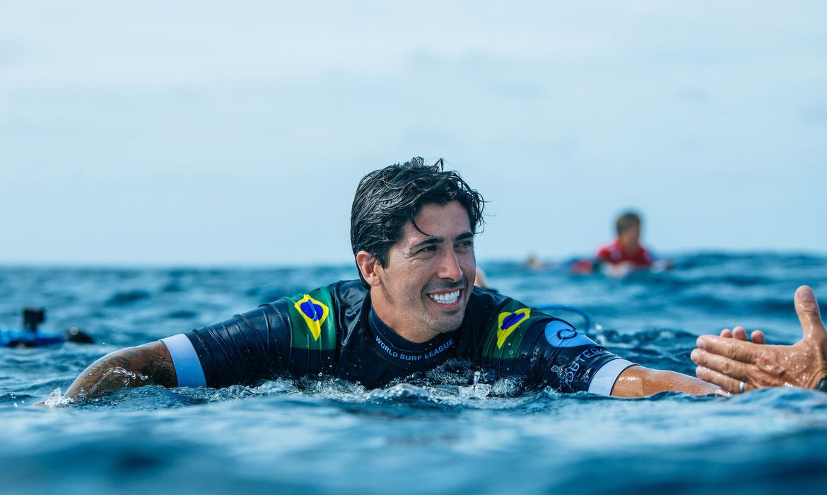 Brasileiro Miguel Pupo vence etapa de Teahupo’o no Mundial de Surfe