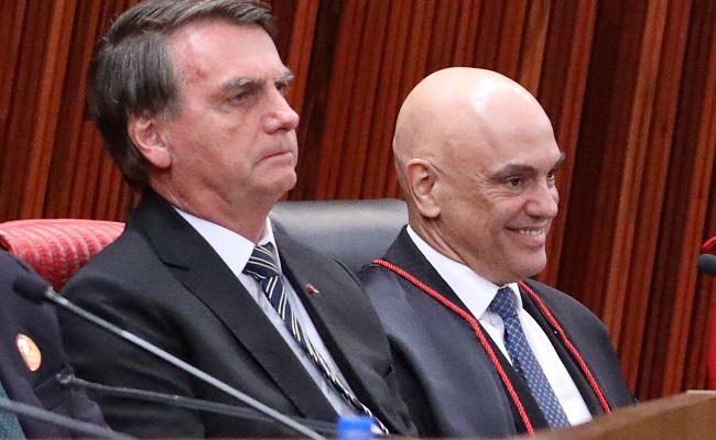 TSE inicia julgamento que pode tornar Bolsonaro inelegível