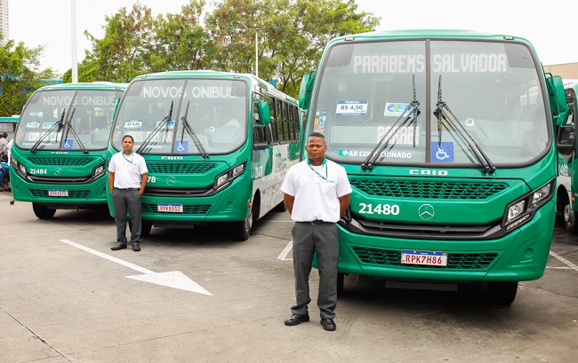 Novos micro-ônibus climatizados começam a rodar em Salvador