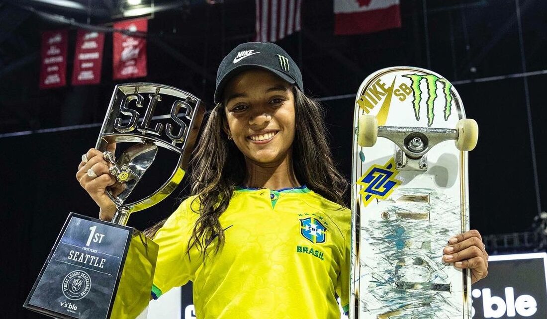 Aos 14 anos, Rayssa Leal conquista o Mundial de Skate Street