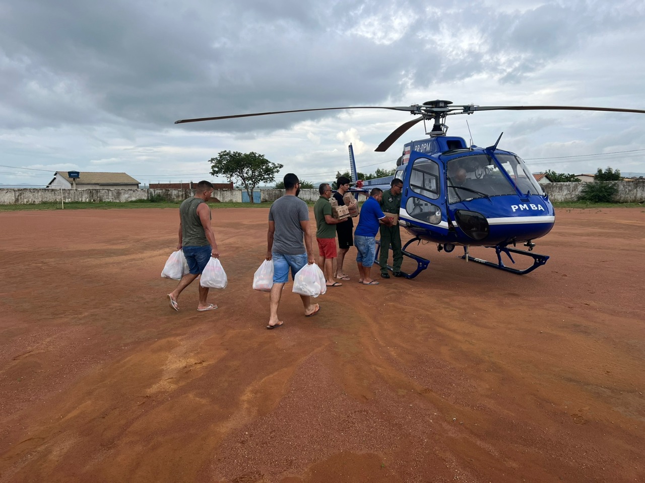 Estado monitora regiões afetadas pela chuva e envia equipes de apoio aos municípios