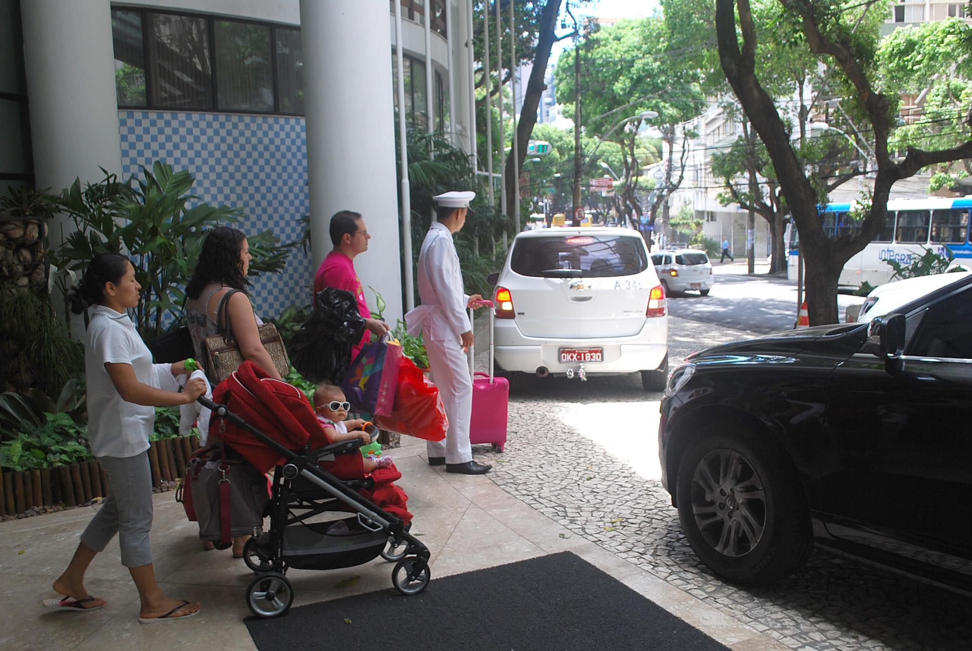 Ocupação de leitos chega a 100% na semana do Festival Virada Salvador