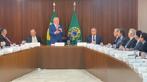 Em reunião ministerial, Lula diz que seu governo não tem “pensamento único”