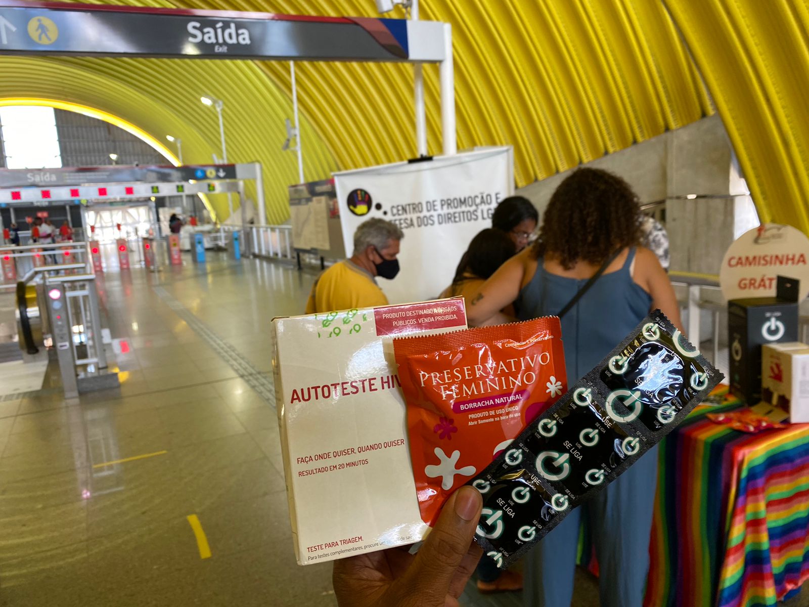 Estação Mussurunga do Metrô realiza testagem para HIV e distribui preservativos