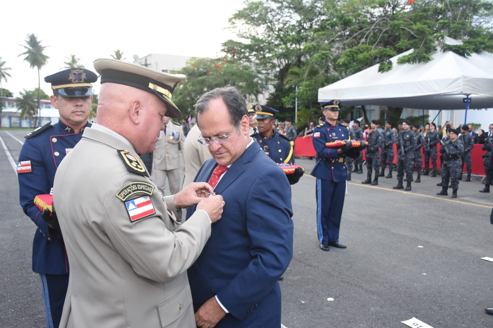 Maurício Bacelar é homenageado pela Polícia Militar da Bahia