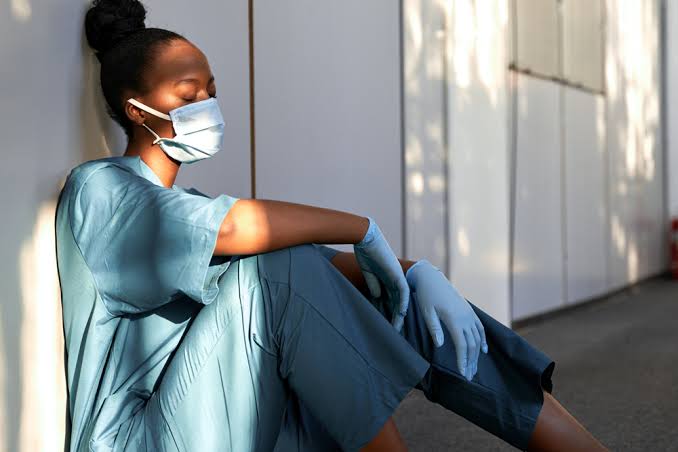 Sancionada Lei que obriga hospitais a terem espaço de descanso para profissionais de Enfermagem