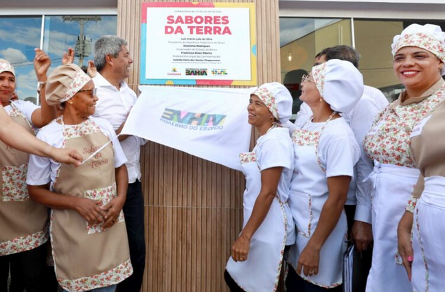 Em Carinhanha, Jerônimo entrega USB, sistemas de abastecimento de água e delegacia