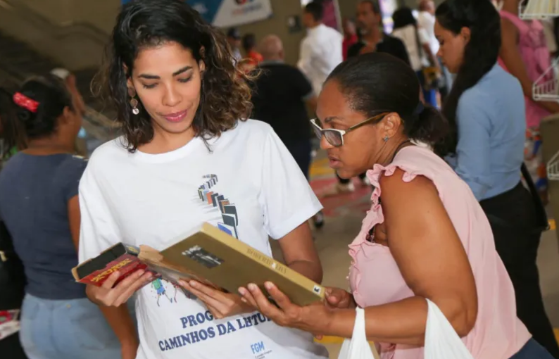 Projeto “Esqueça um Livro e Espalhe Conhecimento” irá distribuir livros de graça por Salvador