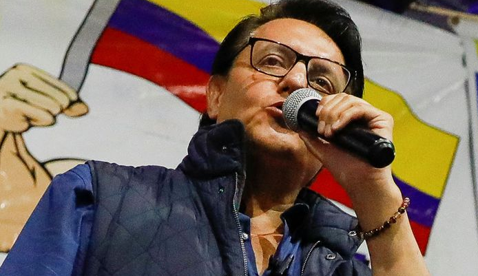 Equador decreta estado de emergência após assassinato de candidato a presidente