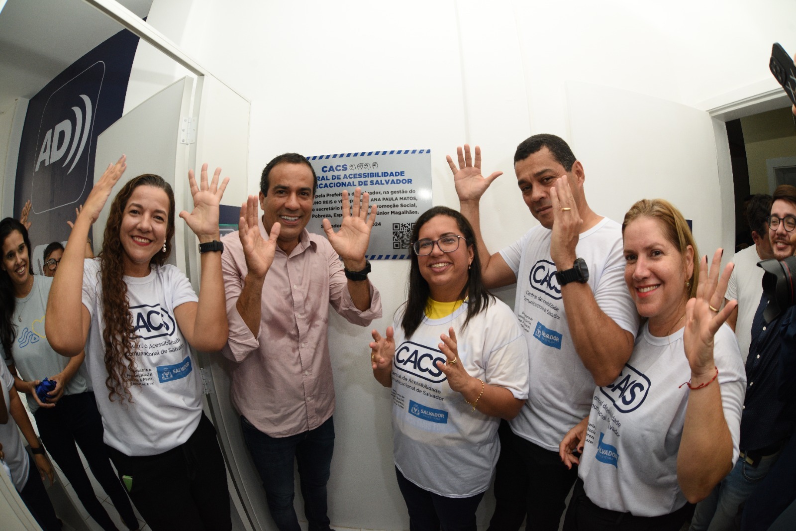 Prefeitura de Salvador inaugura Central de Acessibilidade para PCD auditiva e visual