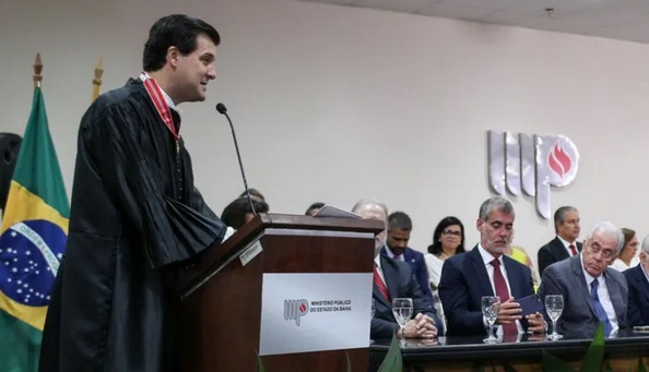 Pedro Maia é empossado como novo Procurador-geral de Justiça da Bahia