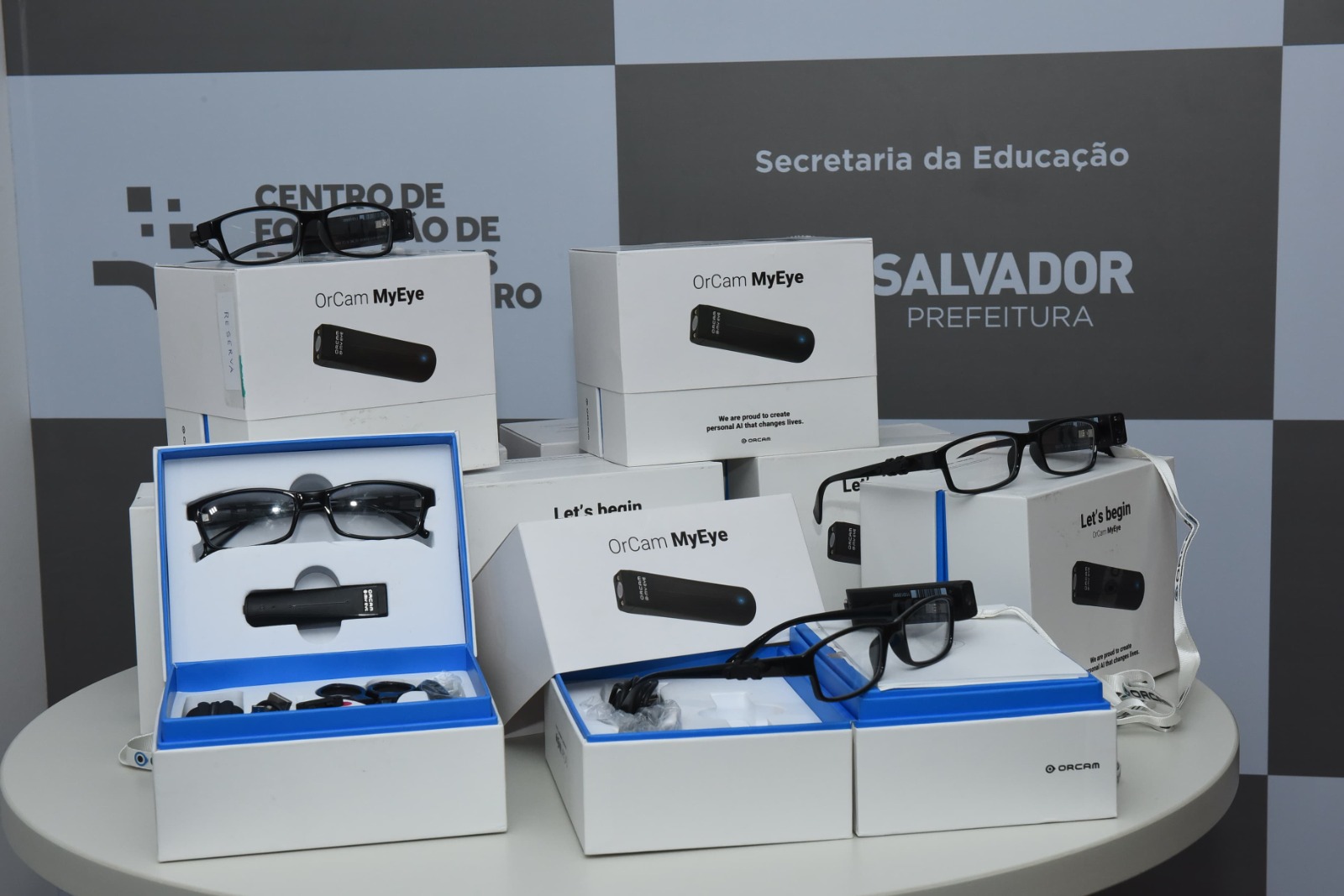Prefeitura de Salvador vai distribuir 100 óculos com tecnologia assistiva