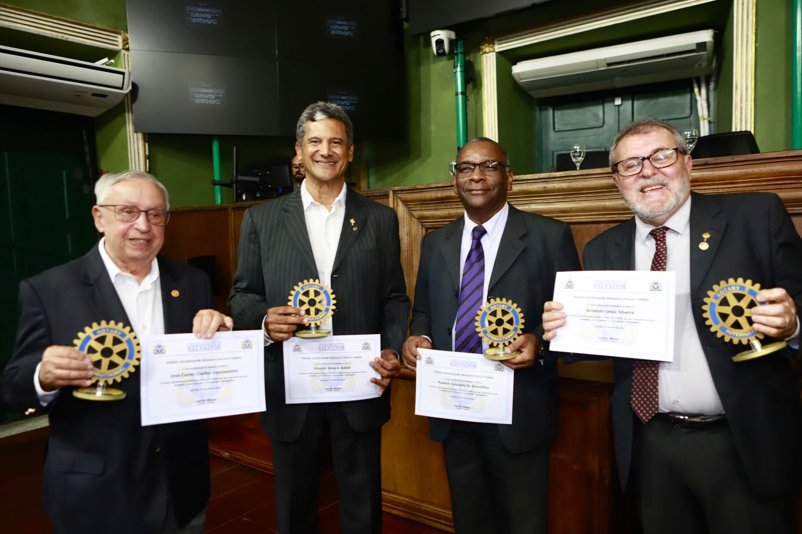 Sessão especial na Câmara de Salvador comemora o Dia Municipal do Rotary