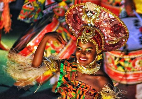 Curso capacita entidades carnavalescas para captar recursos no edital do Carnaval Ouro Negro