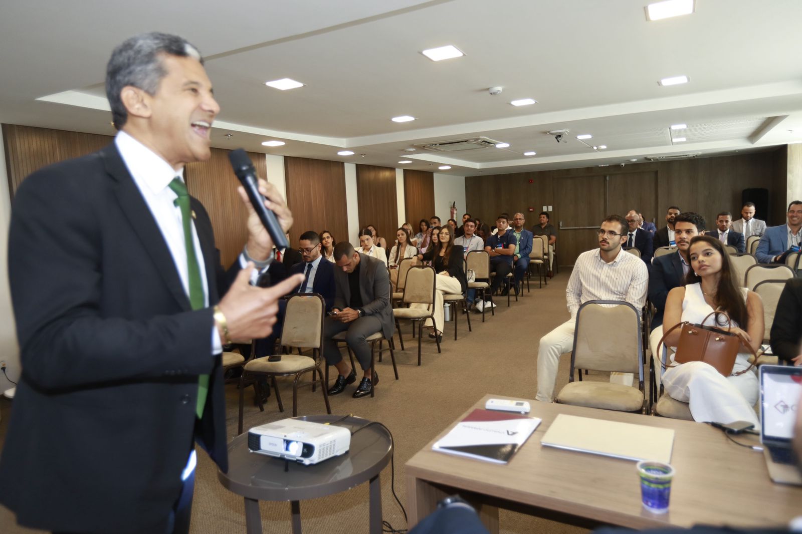 Seminário anual reúne criminalistas na Bahia