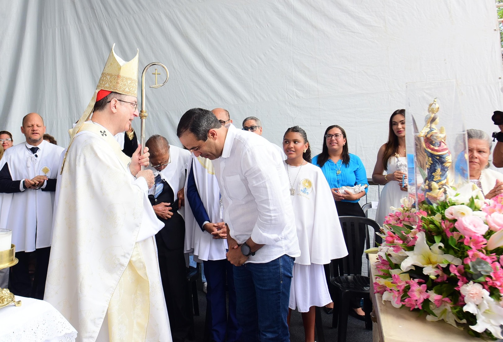 Bruno Reis participa de celebrações em homenagem a Nossa Senhora da Conceição, padroeira da Bahia