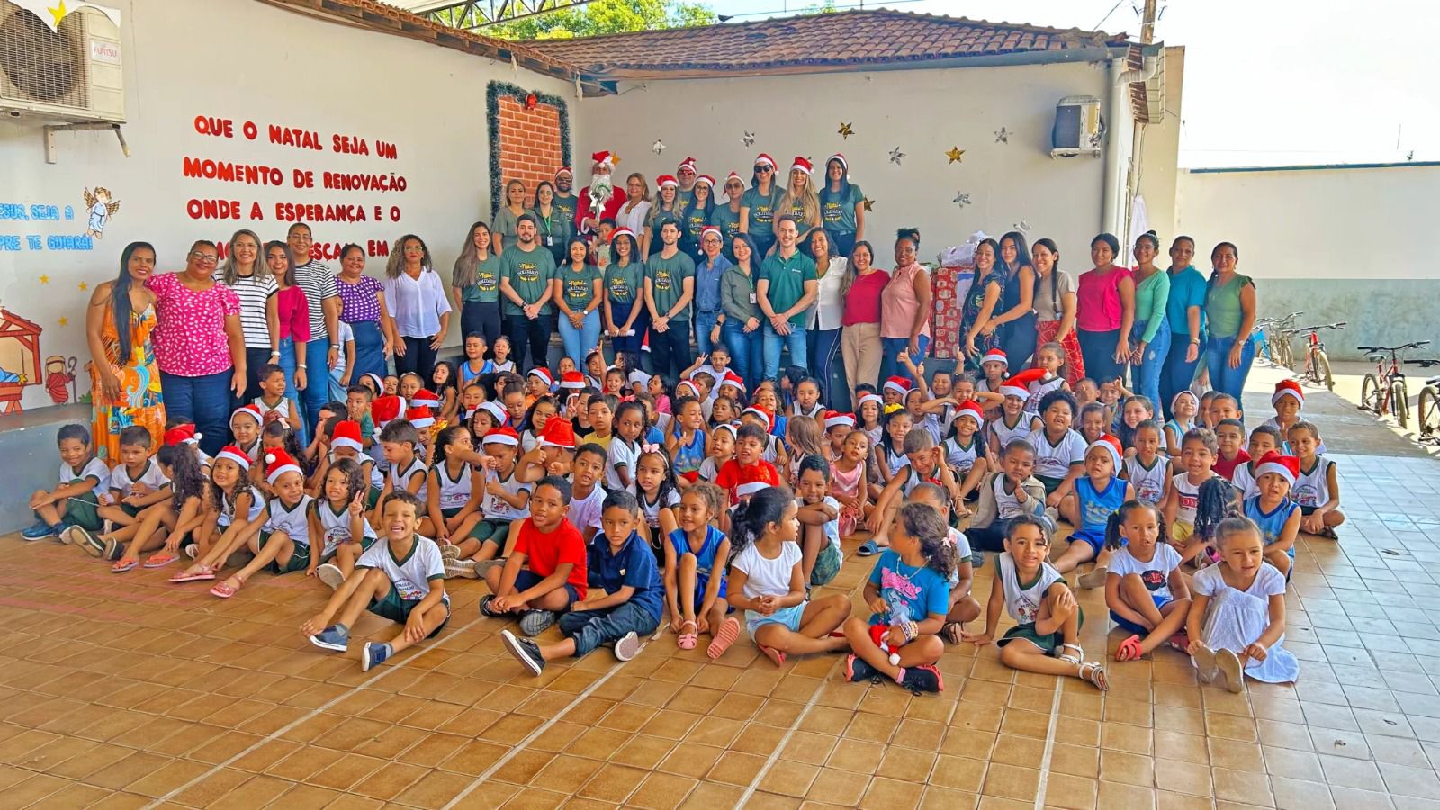 Campanha Natal Solidário da Aiba beneficia 167 crianças em Barreiras