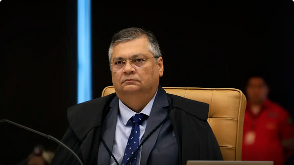 Dino libera retomada do pagamento de emendas parlamentares suspensas