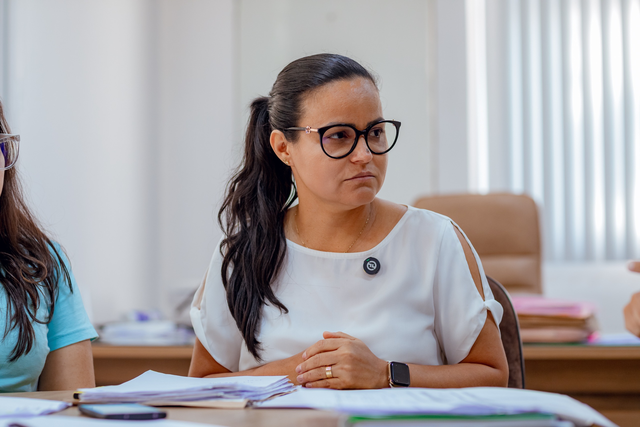 Débora Regis garante pagamento dos salários de janeiro dos professores de Lauro de Freitas