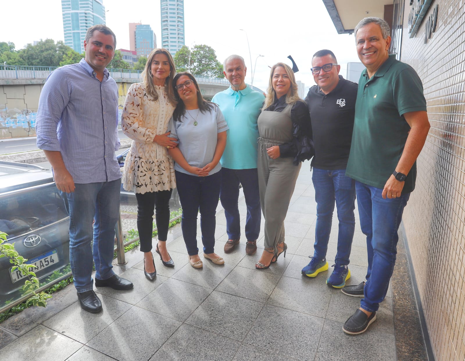 Vereadores do PDT em Salvador se reúnem com Félix Mendonça e Ana Paula Matos