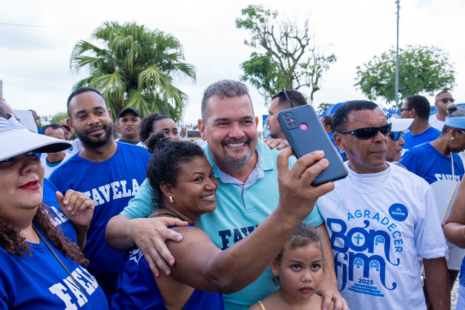 ‘A favela desceu em peso pra caminhar com o prefeito Bruno Reis’, diz George, líder do PP de Salvador no Bonfim