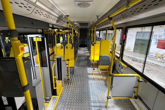 Prefeitura de Salvador entrega novos ônibus com ar-condicionado para o Subúrbio