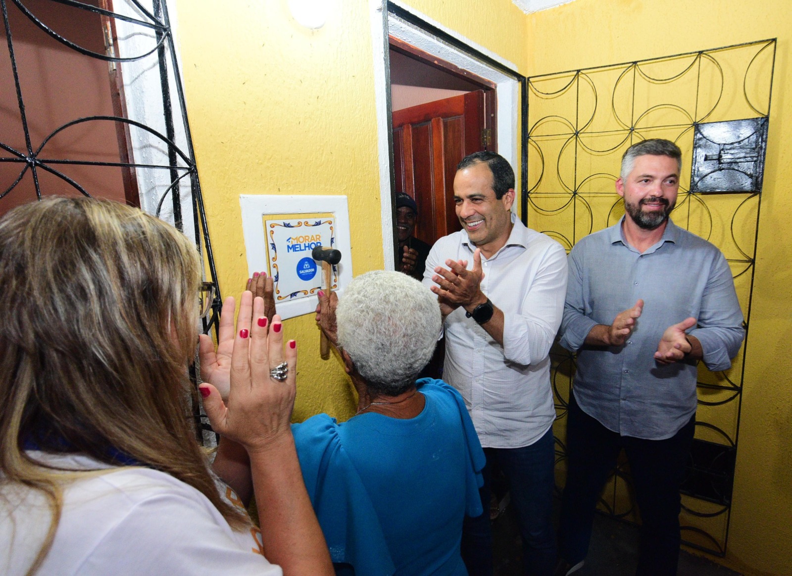 Prefeitura de Salvador ultrapassa marca de 1,2 mil casas reformadas pelo Morar Melhor em Valéria