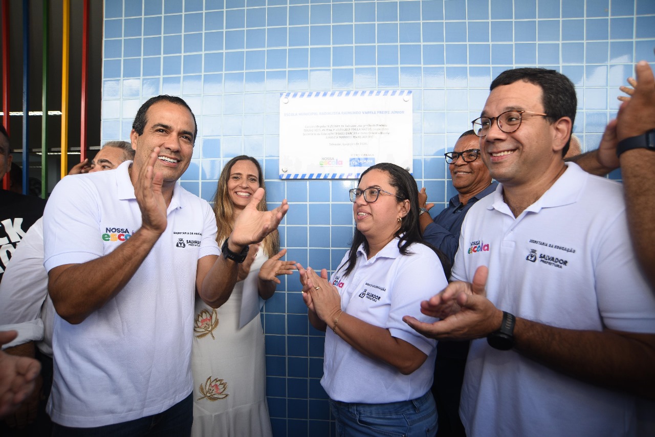 Bruno Reis entrega nova escola no Rio Sena com capacidade para mais de 1 mil alunos