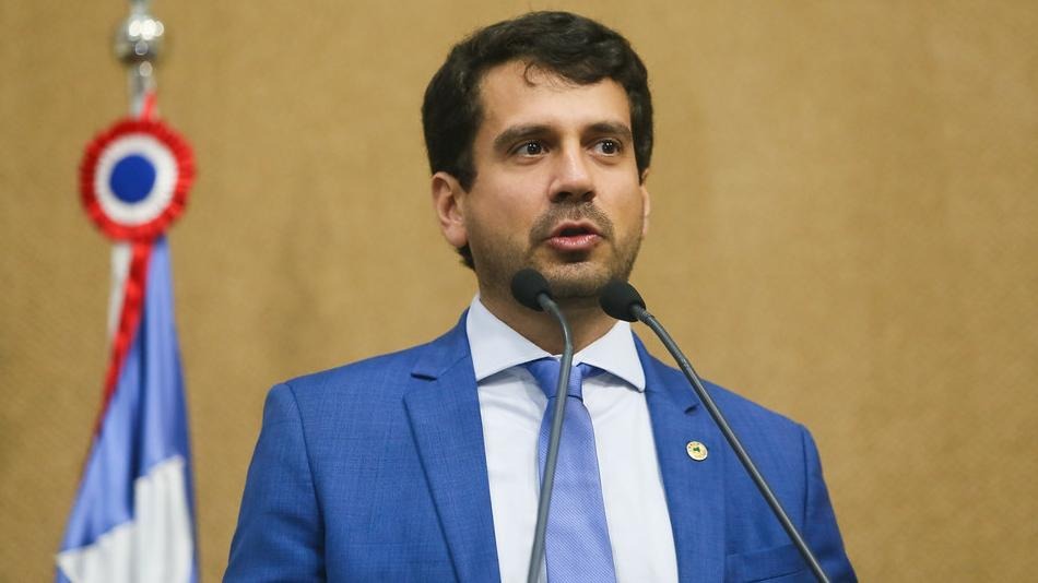 Manuel Rocha exalta carnaval em cidades do interior da Bahia e destaca geração de emprego e renda