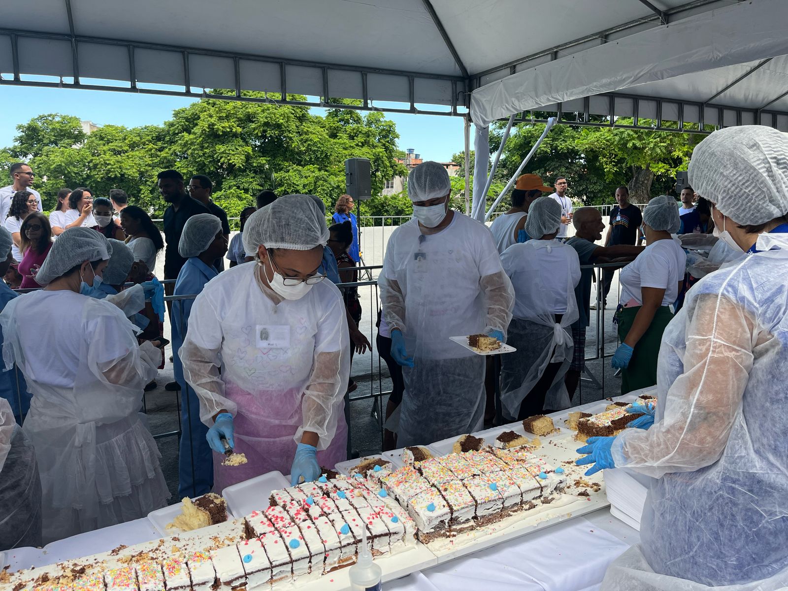 Hospital Martagão Gesteira celebrou 60 anos com bolo de 60 metros