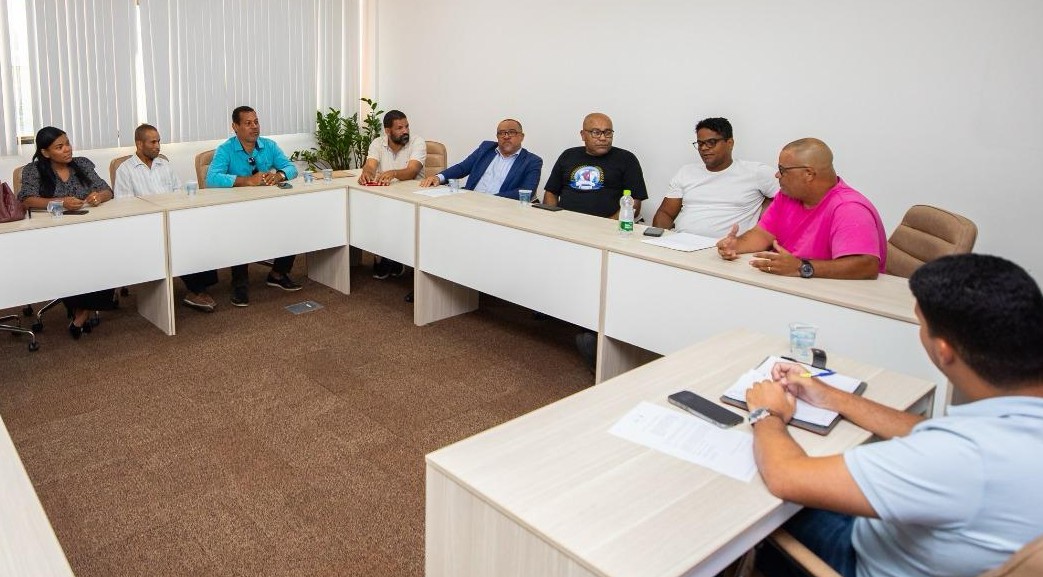 Prefeitura de Lauro dialoga com comissão de pastores de Itinga