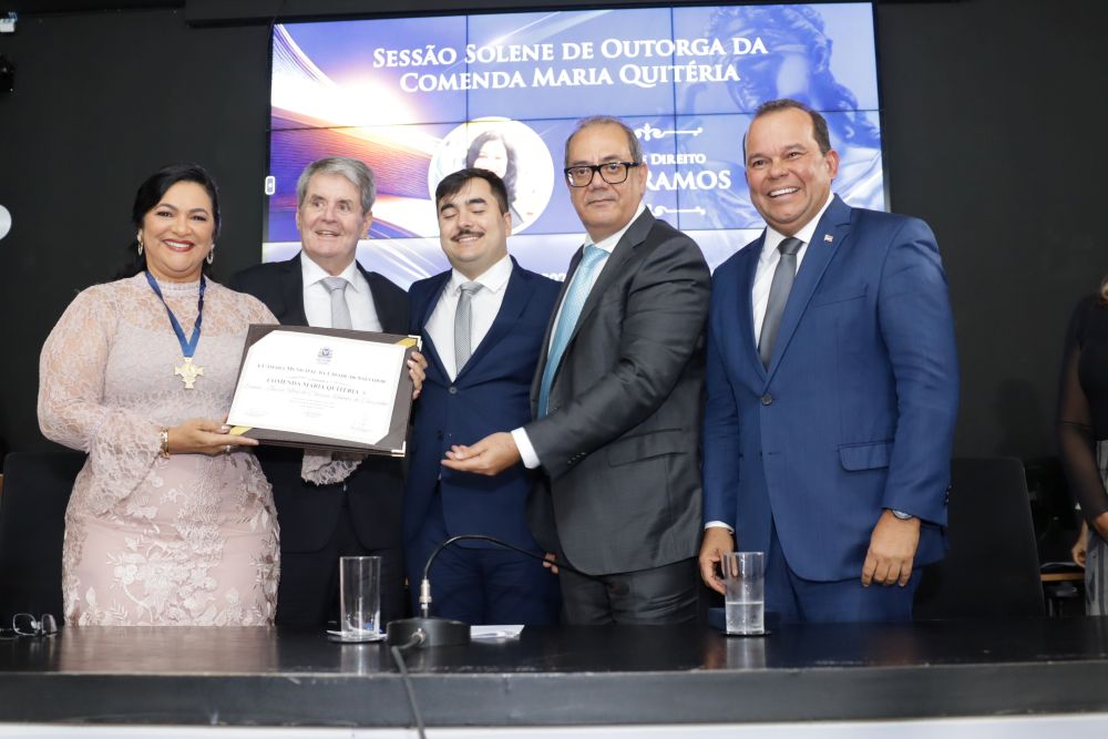 Câmara de Salvador concede a Comenda Maria Quitéria à juíza Rita de Cássia Ramos de Carvalho