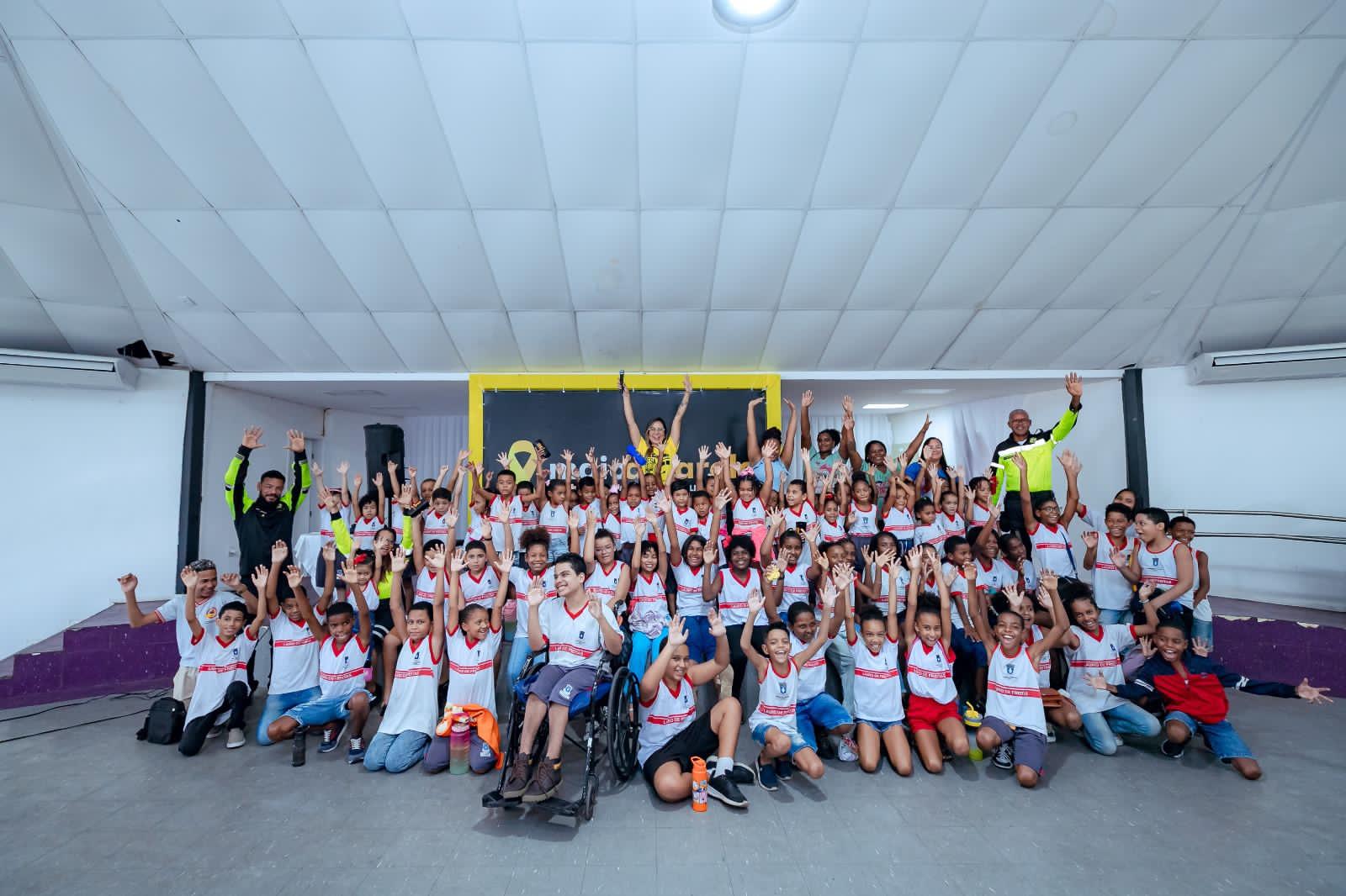 Lauro: Alunos da rede pública participam de ação educativa do Maio Amarelo