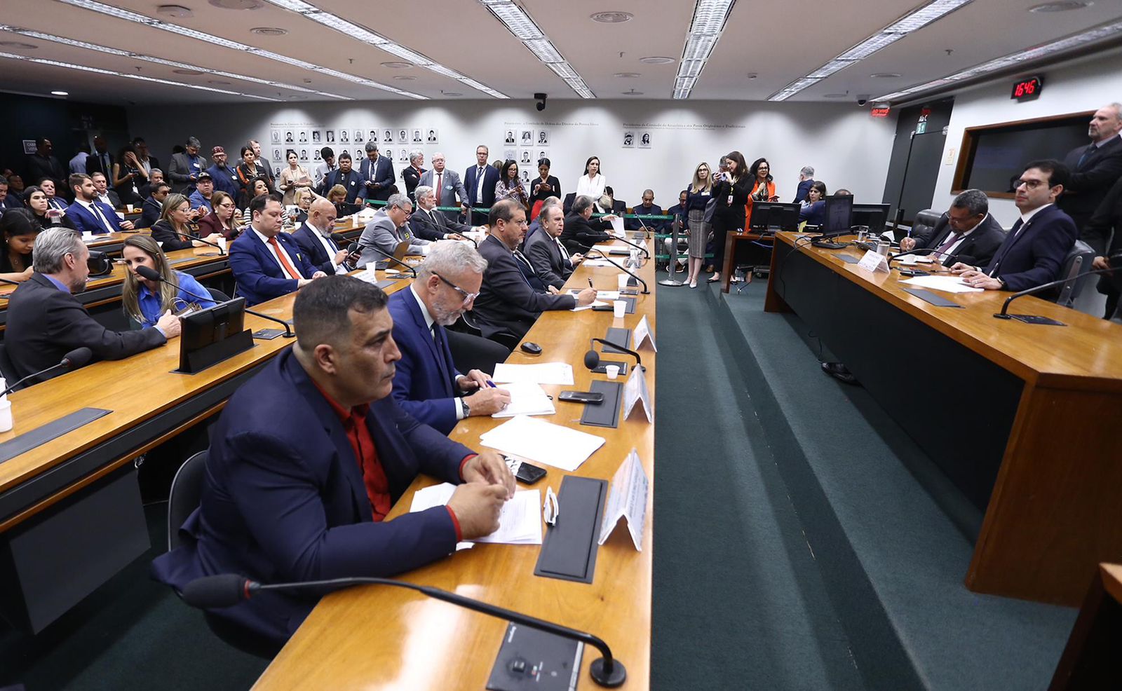 A pedido de Leo Prates, Comissão de Trabalho debate modernização do sistema portuário brasileiro