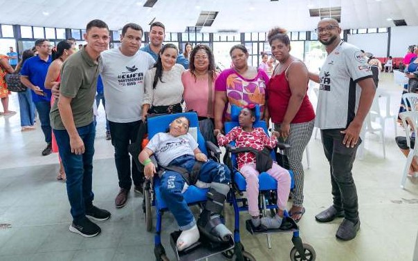 Débora participa da certificação de mães de crianças atípicas em Lauro