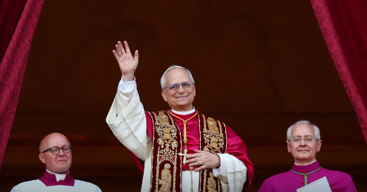Robert Francis Prevost é eleito papa e se chamará Leão XIV