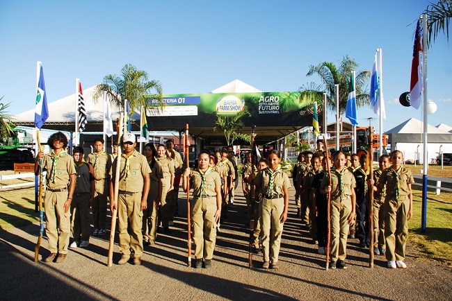 Caravanas movimentam o complexo Bahia Farm Show em LEM