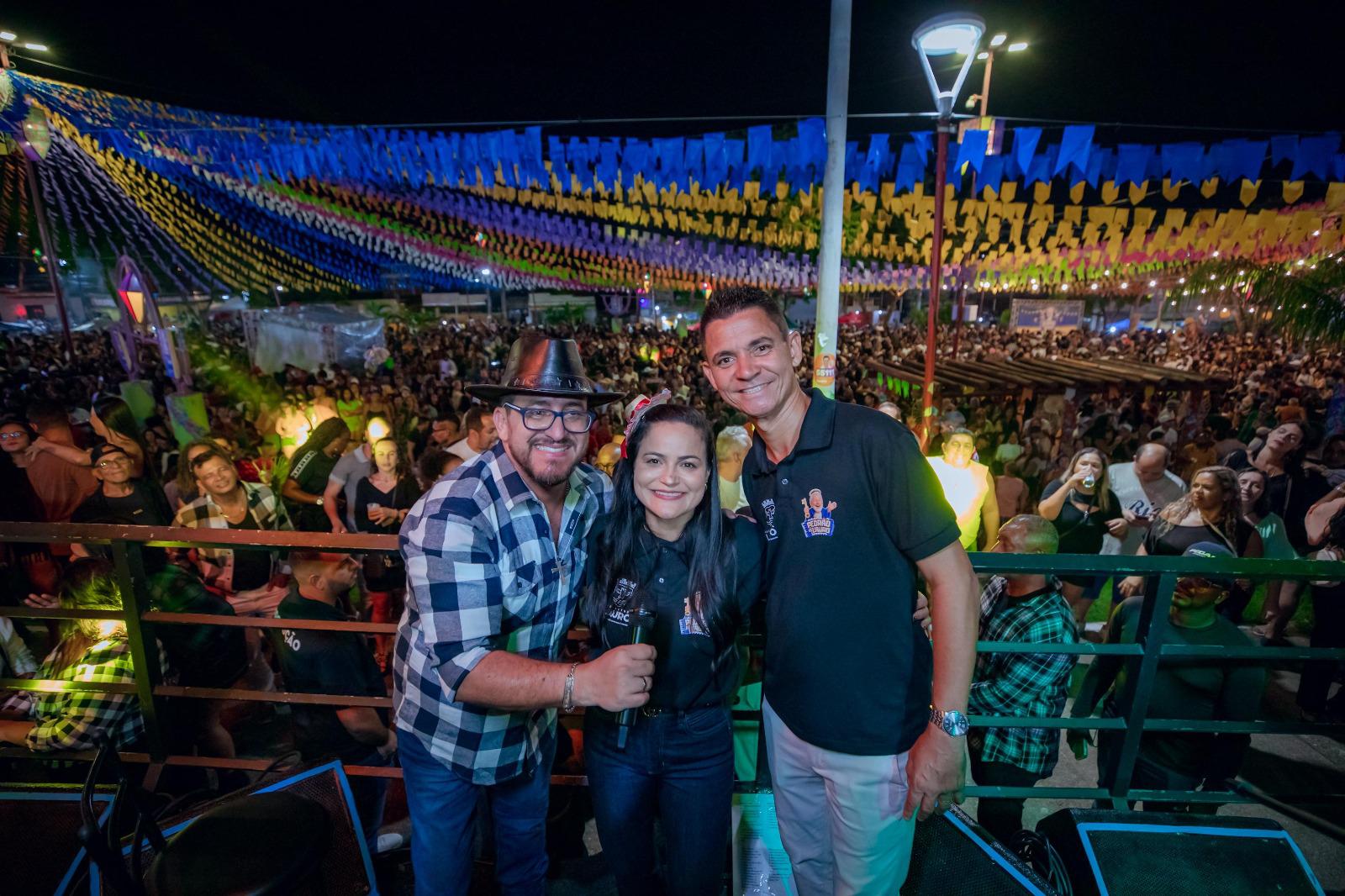 Débora Regis celebra sucesso da 1ª edição do Pedrão de Lauro